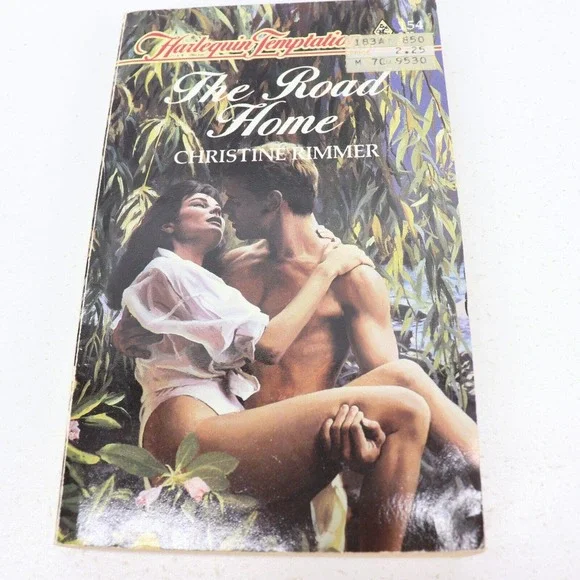 Vintage Harlequin Presents, Temptations and Intrigue Paperback Lot of 4 - Picture 8 of 9